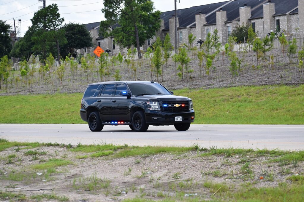 unmarked police car, suv, highway, chevrolet, chevy, car, auto, special unit, unmarked police cruiser, undercover, swat, cop, chase, interstate i-10, houston, texas, fbi cia atf, custom blacked out suv, cops, fbi, cia, central intelligence agency, federal bureau of investigations, training excercise, pursuit, fbi, fbi, fbi, fbi, fbi