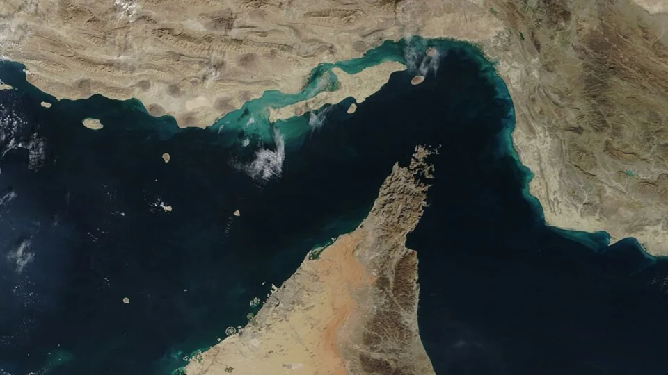 Iran Seizes Ships in Strait of Hormuz as Tensions Rise After Ceasefire Extension