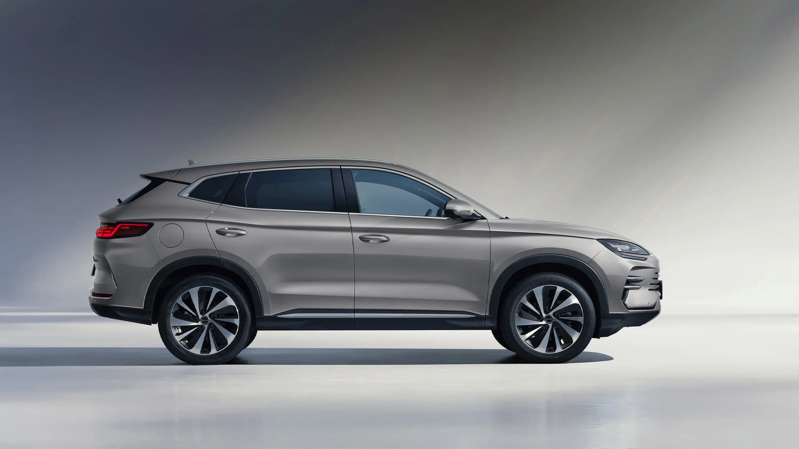 BYD Song Plus 2026 Review: O SUV Híbrido Queridinho do Brasil Ainda Vale a Pena?