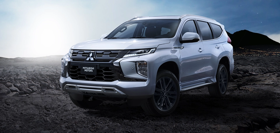 Mitsubishi Pajero Sport 2026 Review: O SUV Off-Road de 7 Lugares Vale a Pena?